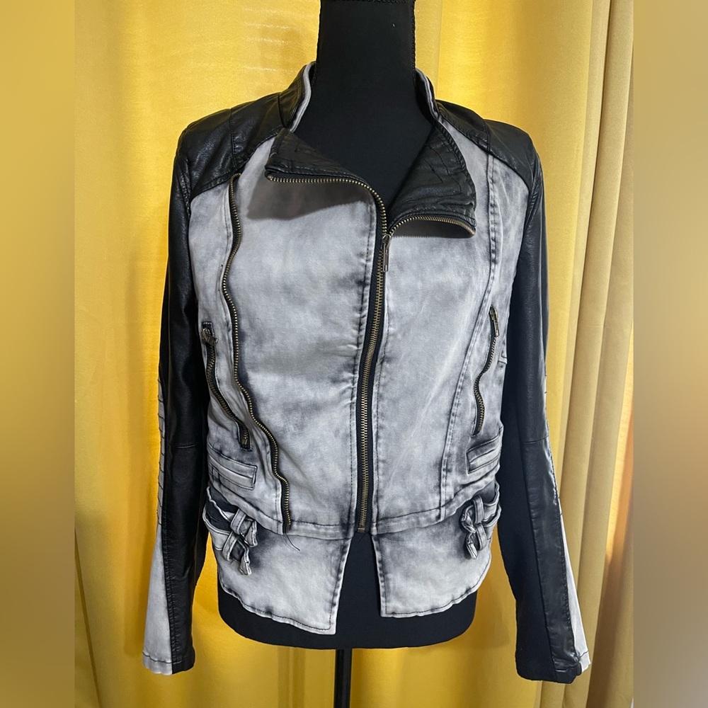 Racer Style Jacket